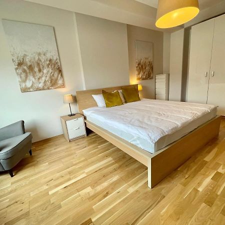 Boutique Apartments - Old Town 120M2 - Private Underground Parking - Wrocław Exteriör bild