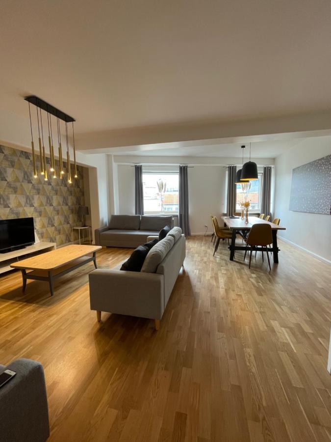 Boutique Apartments - Old Town 120M2 - Private Underground Parking - Wrocław Exteriör bild